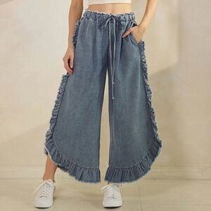 Sage & Fig Frayed Ruffle Hem Wide Leg Chambray Pants Size S